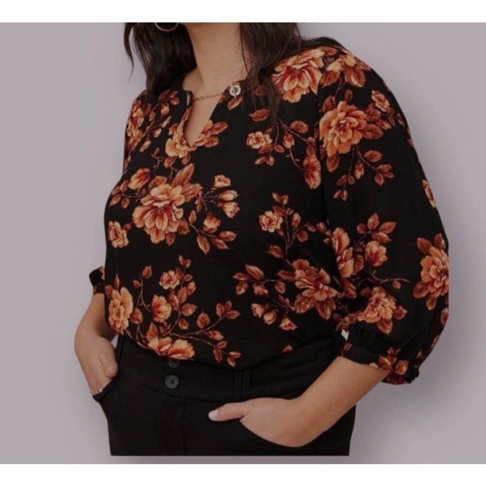 Torrid Womens Rayon Crepe Woven Fabric Floral Print Chain Detail Blouse Size 3 (